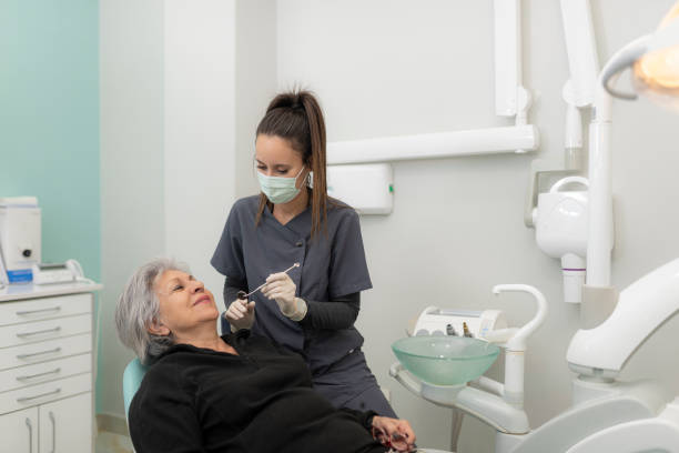 Best Emergency Wisdom Tooth Extraction in Clayton, MO